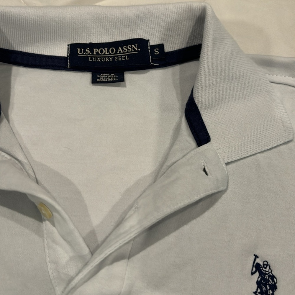 Dress shirt bundle - Picture 7 of 7